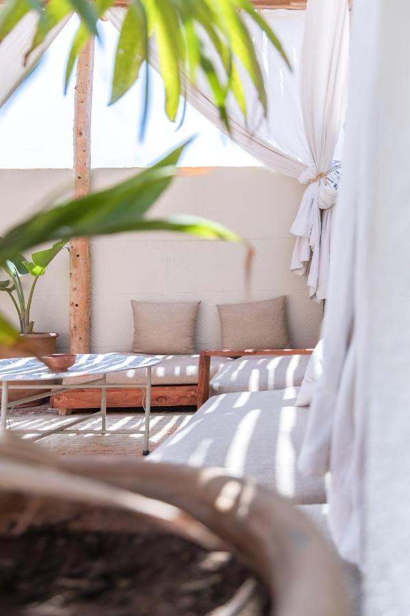 Desart Hostel Tamraght Экстерьер фото